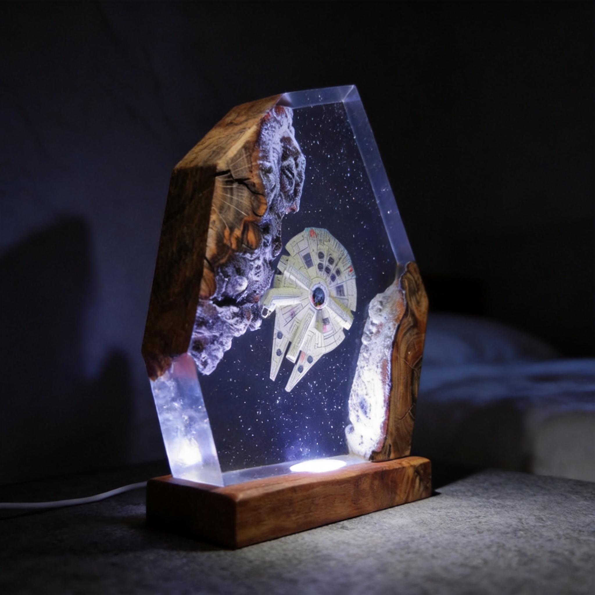 Star Wars Space Galaxy Lamp made of resin and wood, Space Night Lights, Epoxy Night Lamp for Spacecraft, Interstellar resin lamp, Christmas Gift, lamp