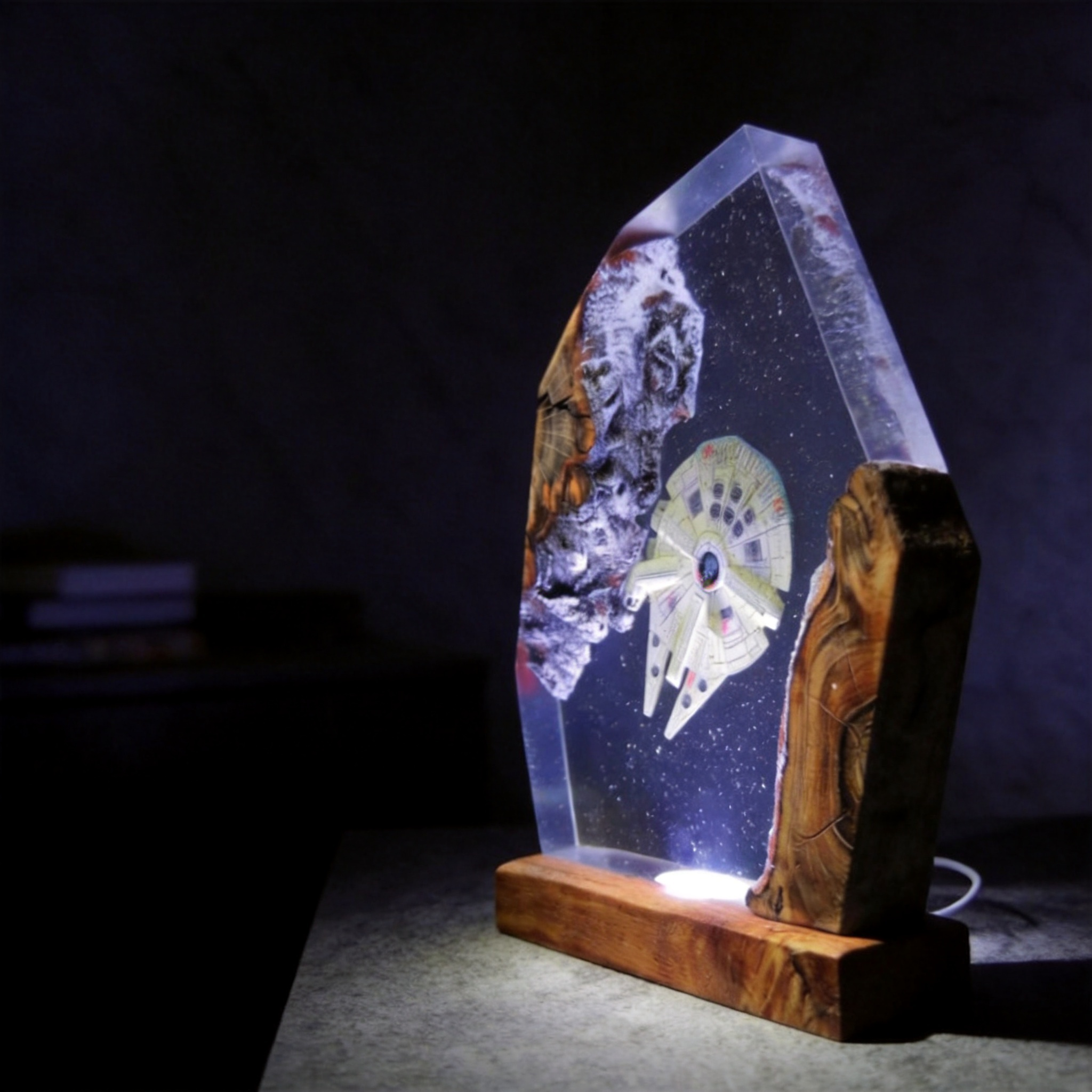 Star Wars Space Galaxy Lamp made of resin and wood, Space Night Lights, Epoxy Night Lamp for Spacecraft, Interstellar resin lamp, Christmas Gift, lamp
