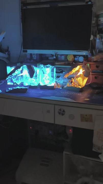 Star Trek Spock Resin Night Light - Custom Sci-Fi Desk Decor - Vulcan Salute Lamp,Trekkie Gift