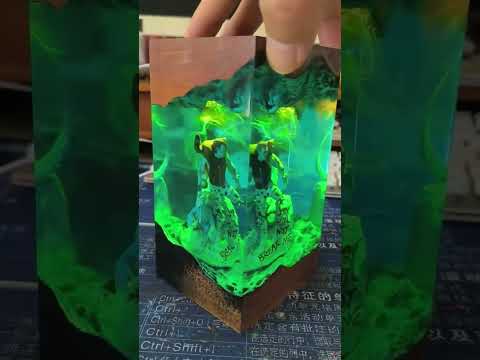 DCC Dungeon Crawler Resin Lamp
